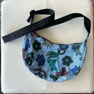 BAGGU - Small Nylon Crescent Bag (Design: Digital Denim Birds)